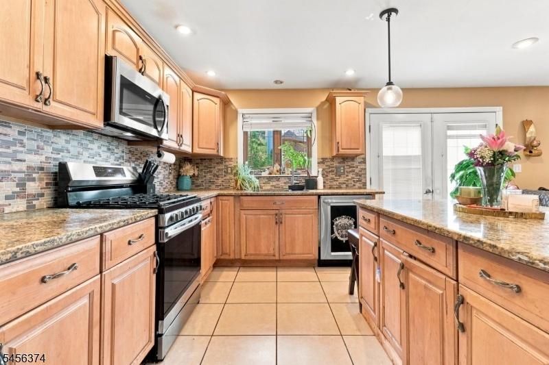 Kitchen and Center Island