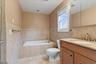 Primary bath (jetted tub)