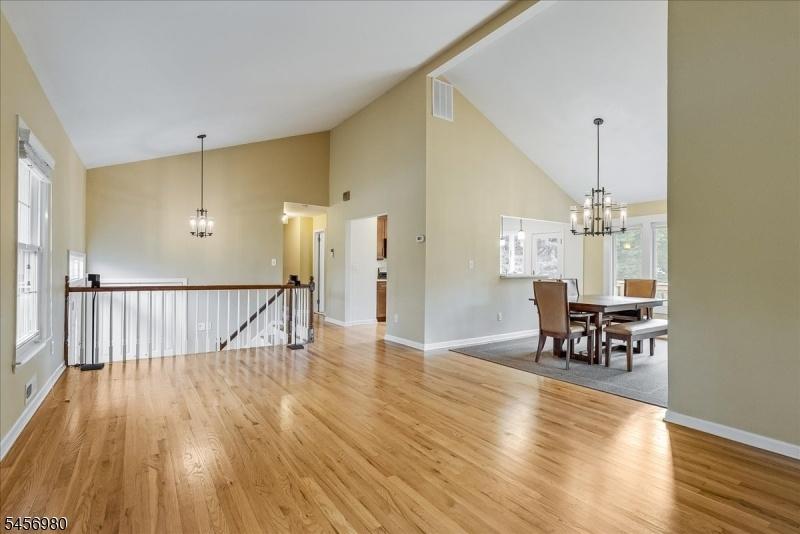 Living room/Dining room