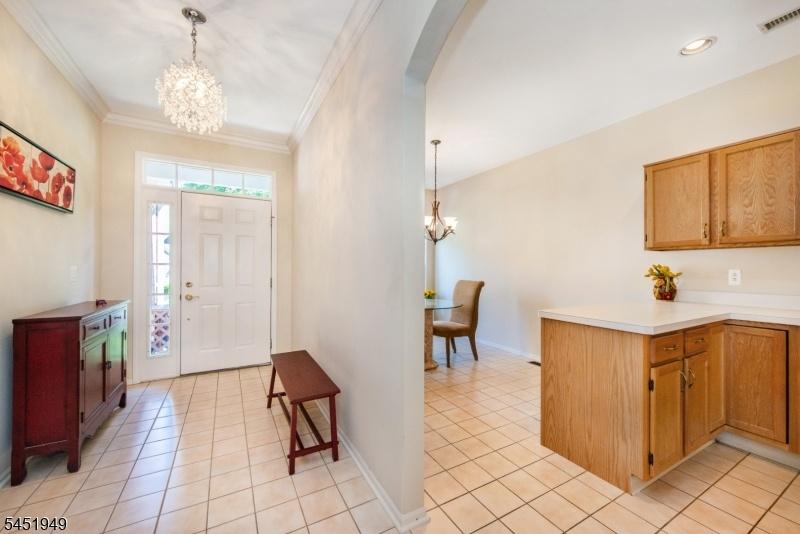 _Foyer Entry