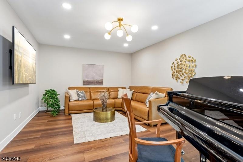 Living Rm
