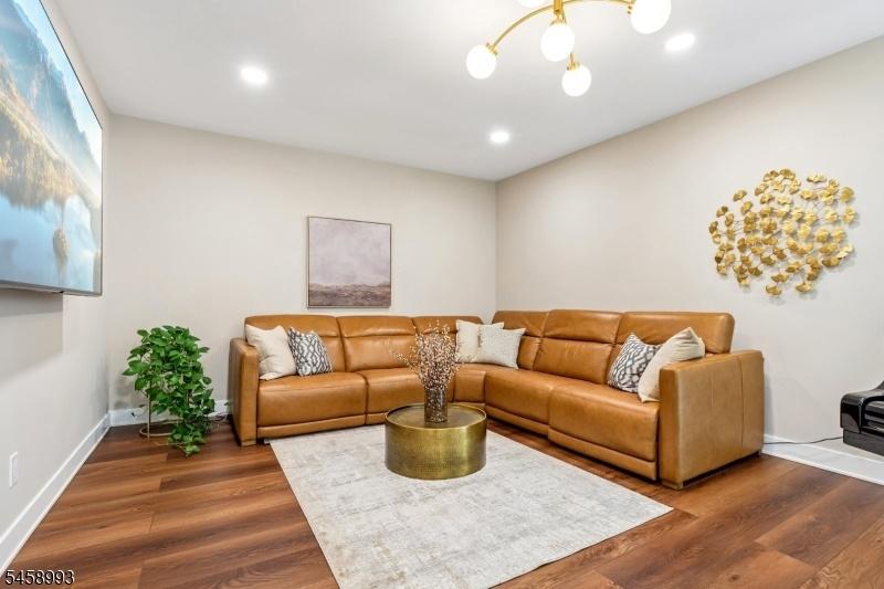 Living Rm