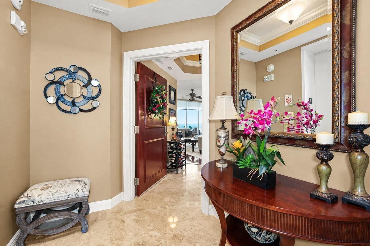 Private Foyer