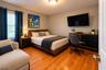 1st fl Bright, Modern Bedroom