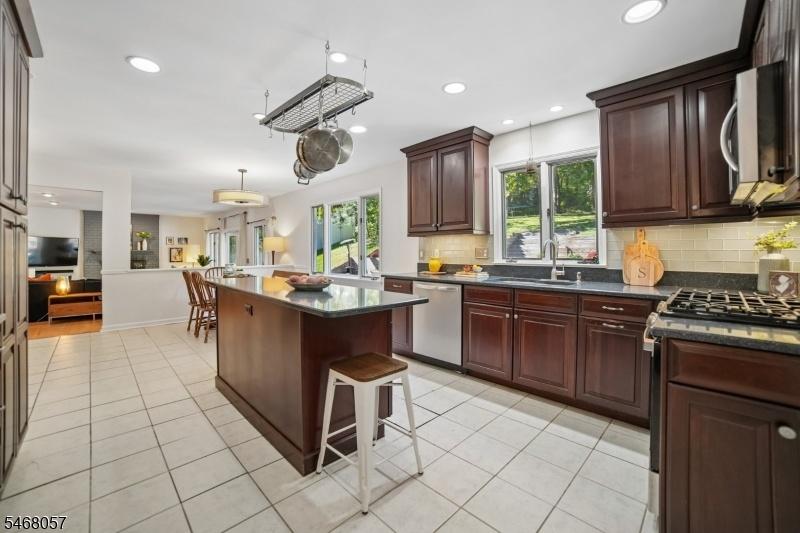 Kitchen with Center Island