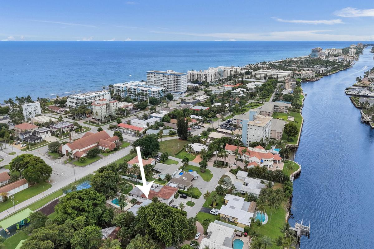 80' x 180' estate lot between the Intracoastal and the ocean on Deerfield Beach Island