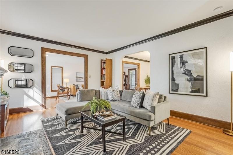 Living Room 3
