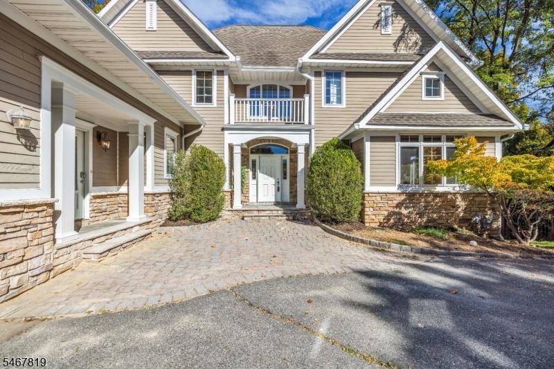 Entrance of your dreams!!