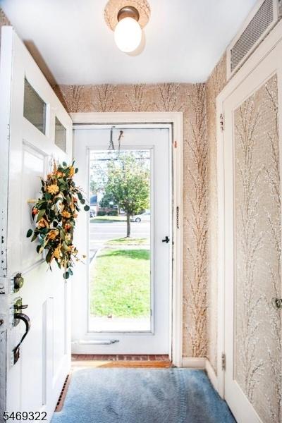 Entry Foyer!