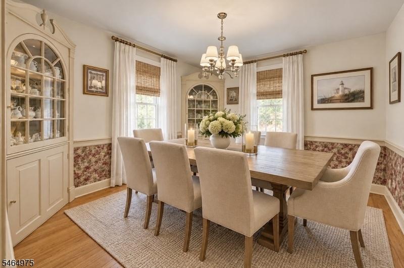 Dining Room Virtually Staged