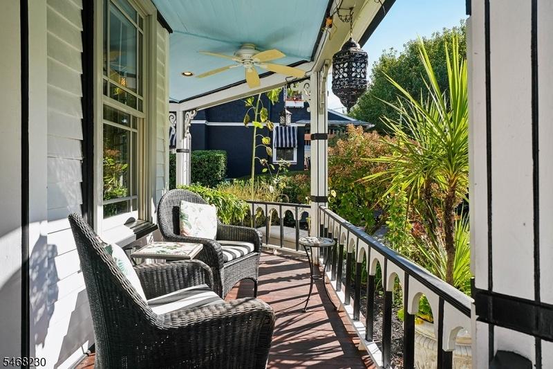 Wrap Around Front Porch