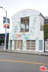 Upper floors available