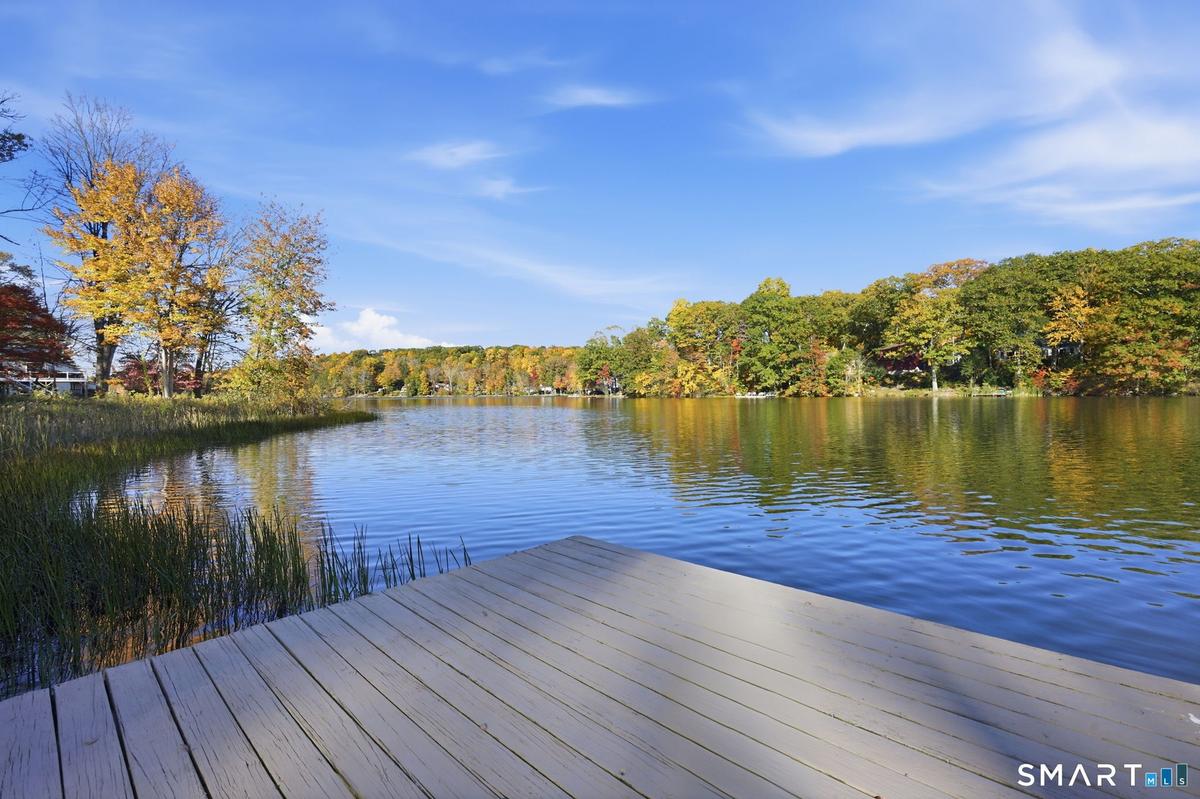 Dock