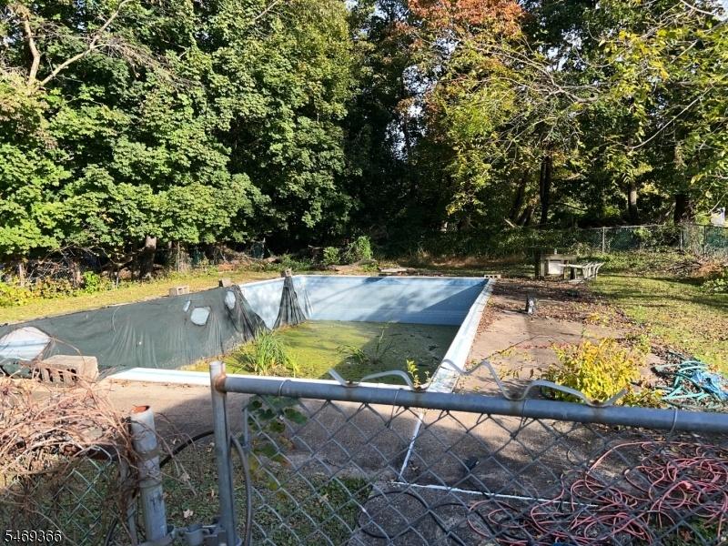 in ground pool