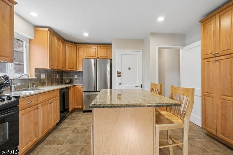 Kitchen with Island