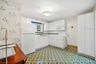 Midroom/Kitchenette
