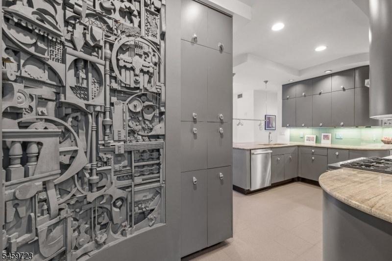 Kitchen Sculpture