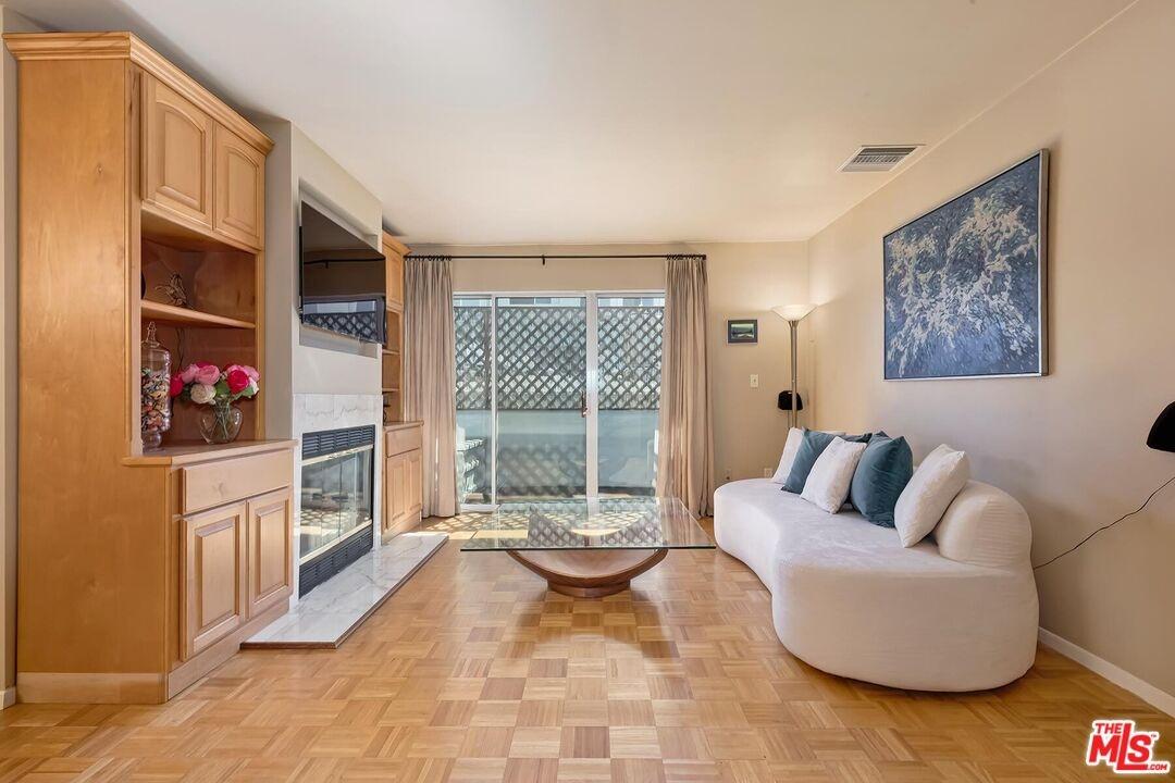 Living Room Balcony