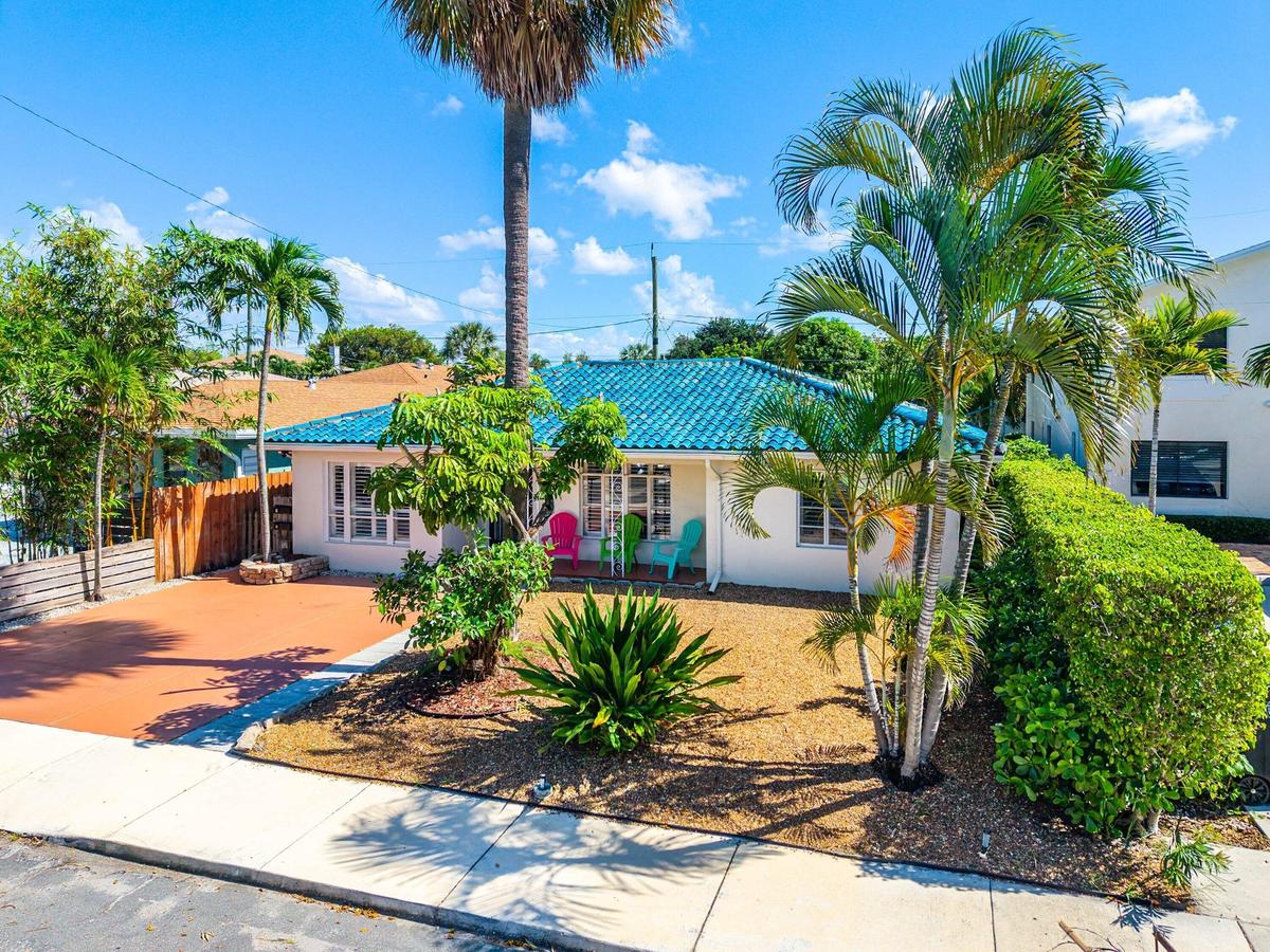 Welcome to 320 S Ocean Breeze