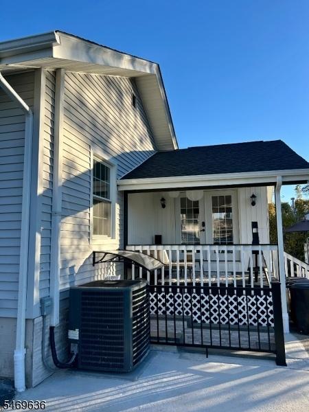 Covered porch