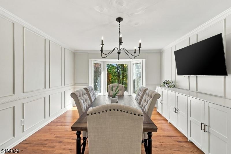 Formal Dining Rm