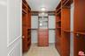 walk-in closet BR 1