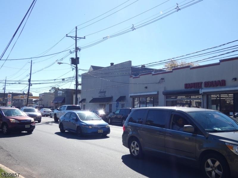 NEXT TO 7-11 & FAMILY DOLLAR