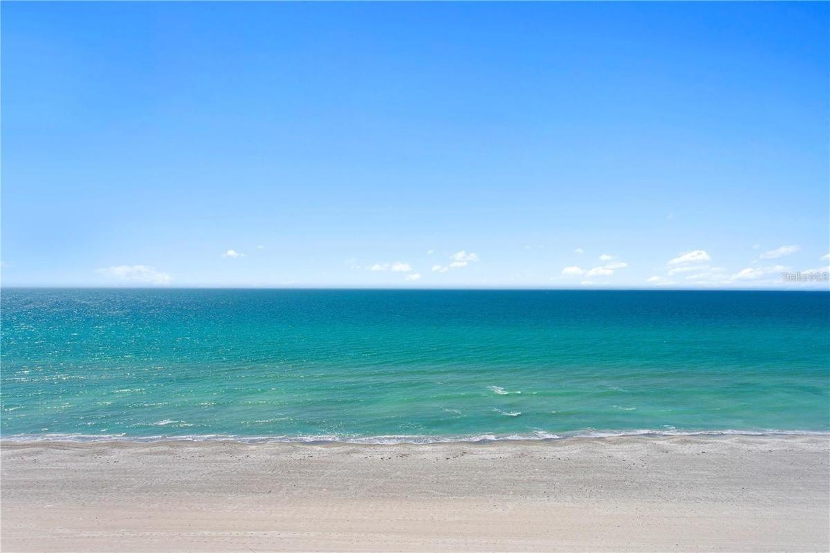 Endless turquoise waters and sugar white sands create the ultimate backdrop for beachfront living.