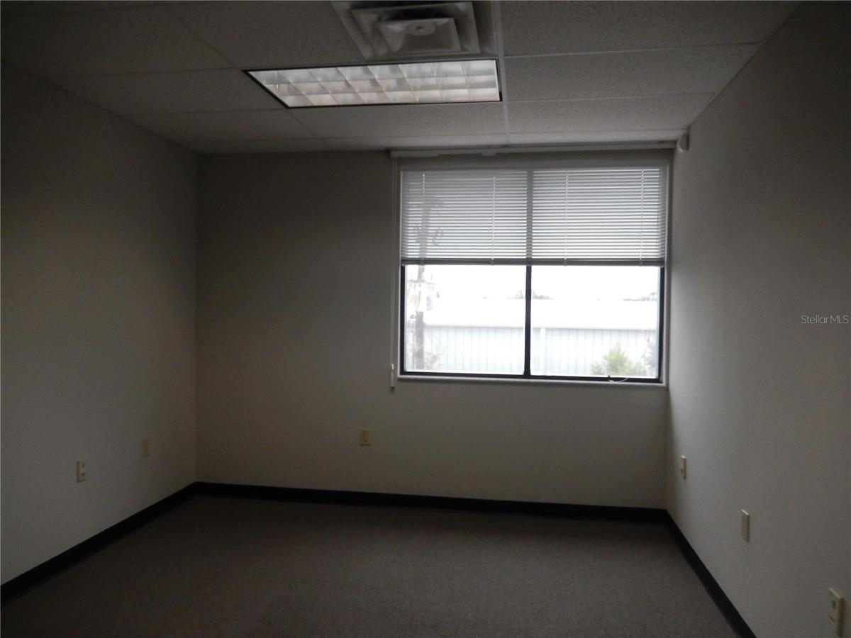 Office w/ window