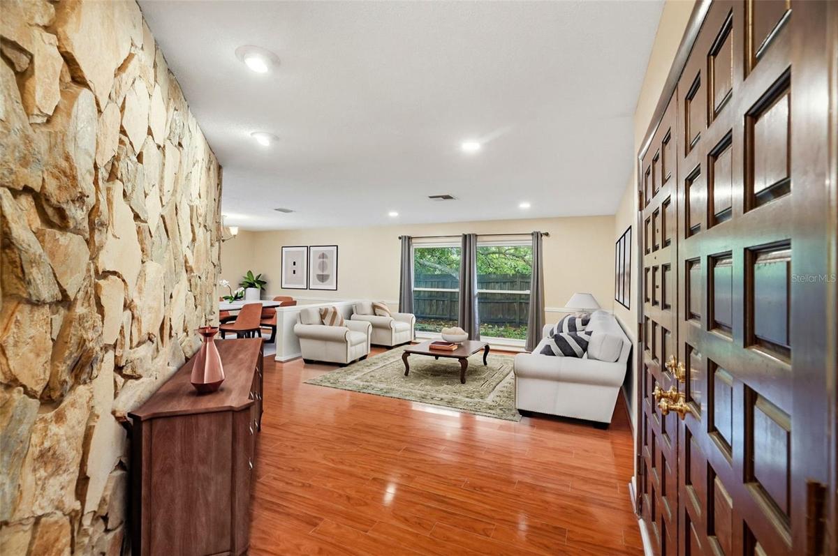 Entrance and foyer.