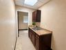 7- Kitchenette /Break area