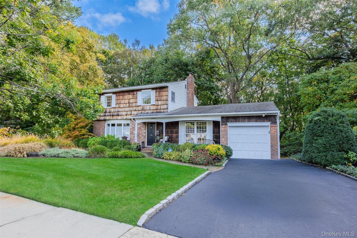 Double Driveway!