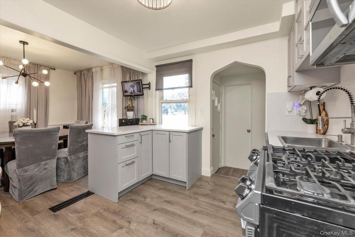 Large Kitchen