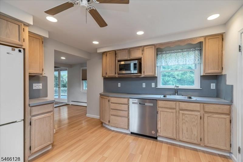 Kitchen (49)