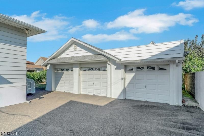 Three Car Garage Spaces