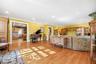 76 Summit Ave