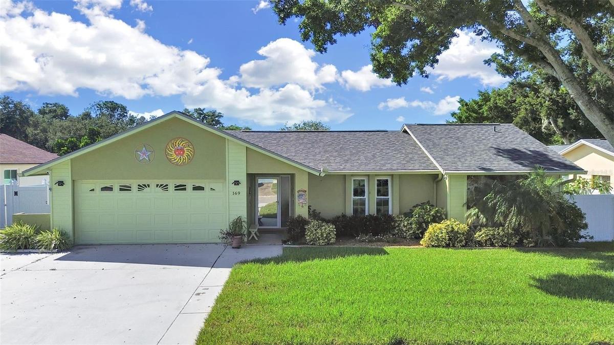 4bd,2btPoolSpa