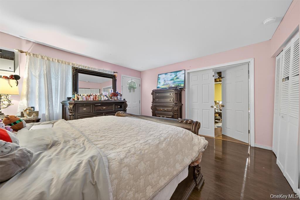 Virtually staged to show raw space