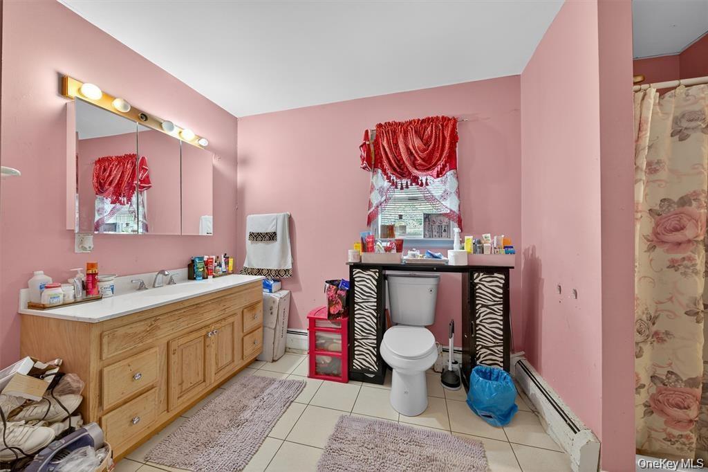 Virtually staged to show raw space