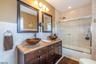 2nd Floor Bath/Main