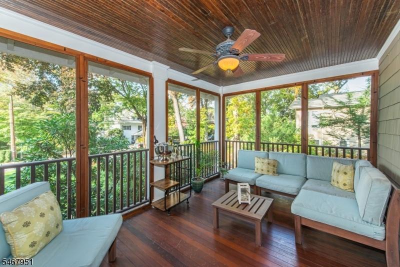 Screened Porch