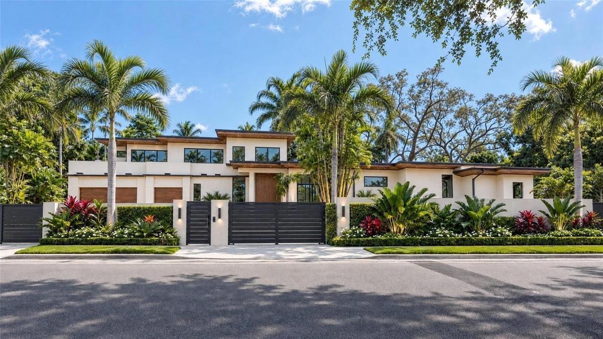 Includes virtual staging.