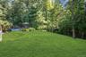 Plenty of lawn.