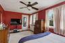 Bright and spacious room