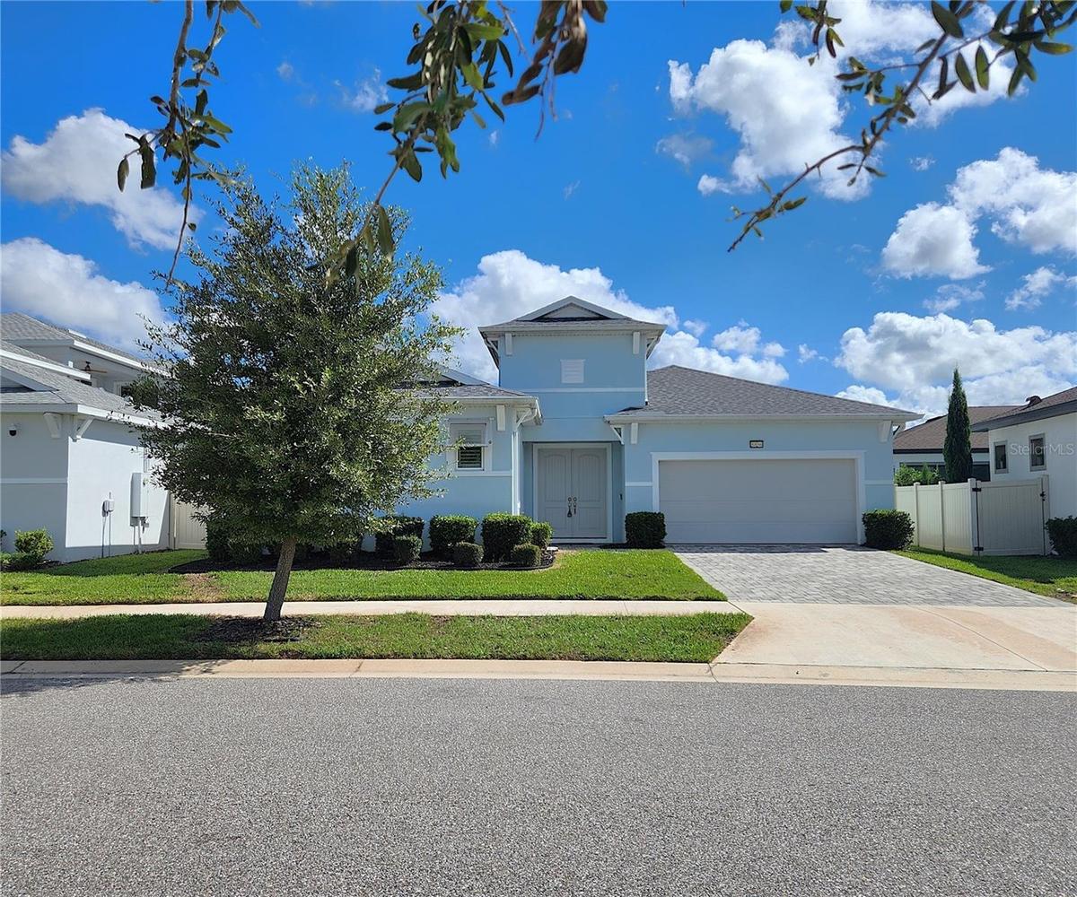8896 Drummer Plank Dr, Wesley Chapel, FL 33545: Partially Fenced, SFH, One Story, 2590sf, Built in 2022, 3 bedrooms, 2.5 bathrooms, 2 car attached gar
