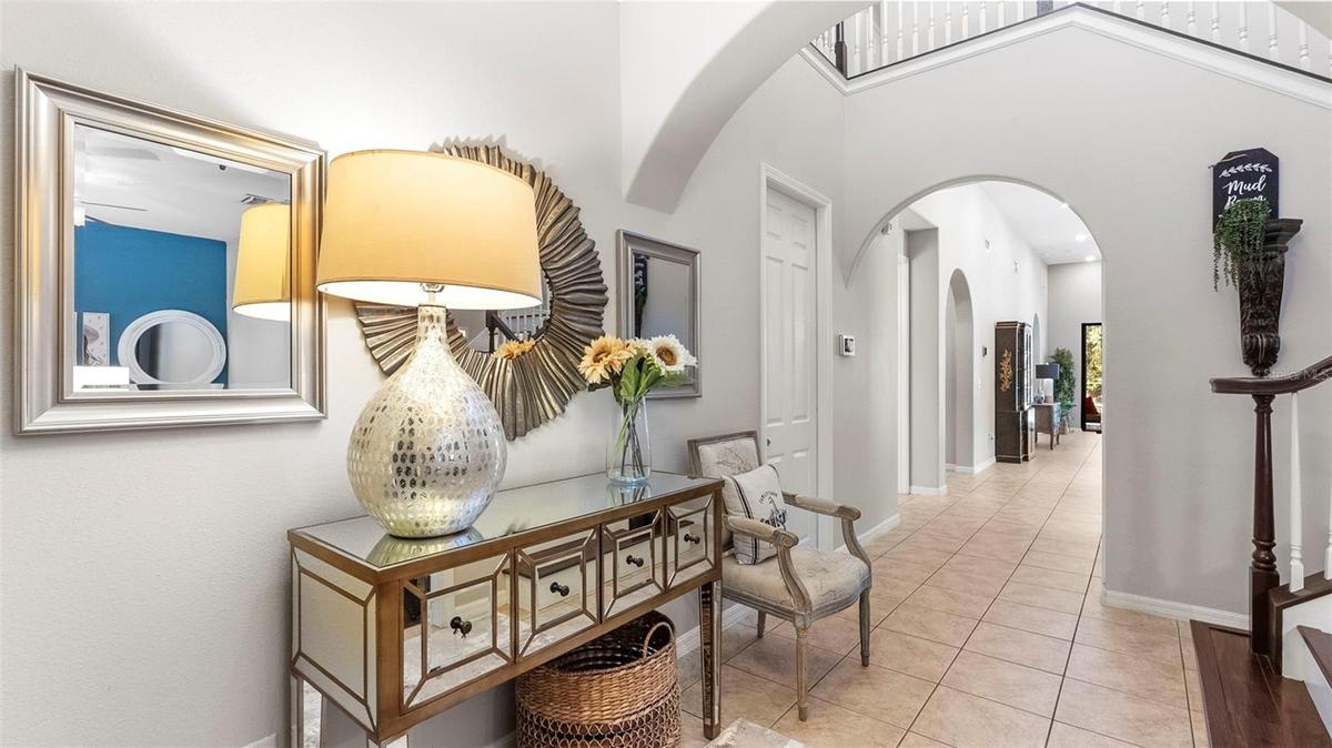 Interior Entryway/Foyer
