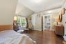 210 Leonia Ave