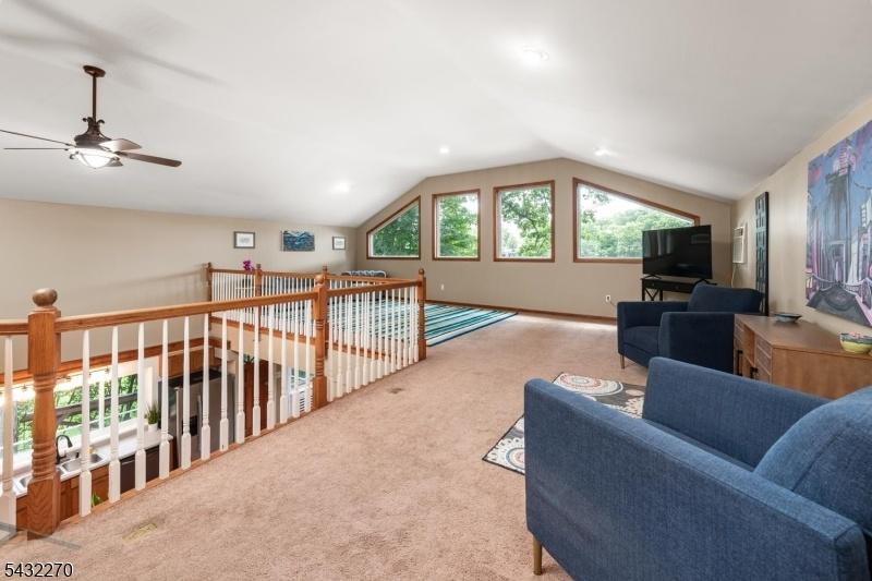 Super Large Loft