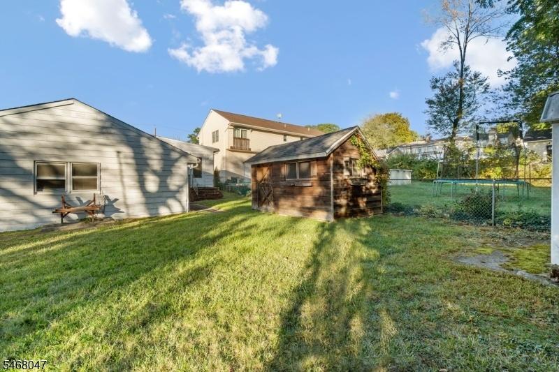 side yard