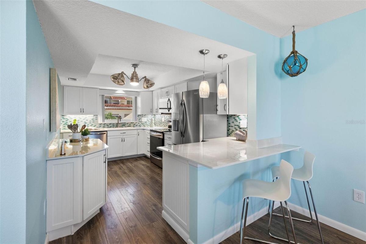 Breakfast Bar in Kitchen